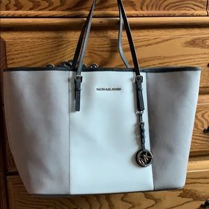 EUC Michael Kors large tote